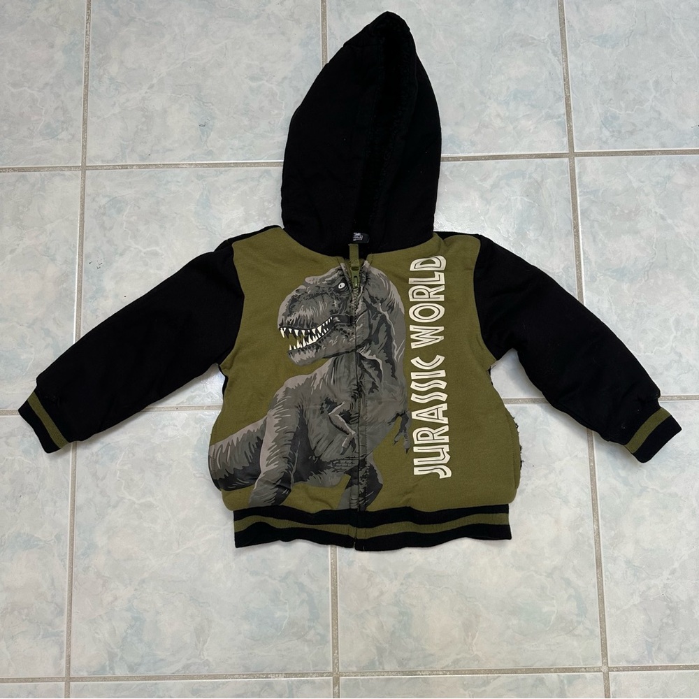 NWT Jurassic World Kids Plush Zip Up Hoodie Size 3T